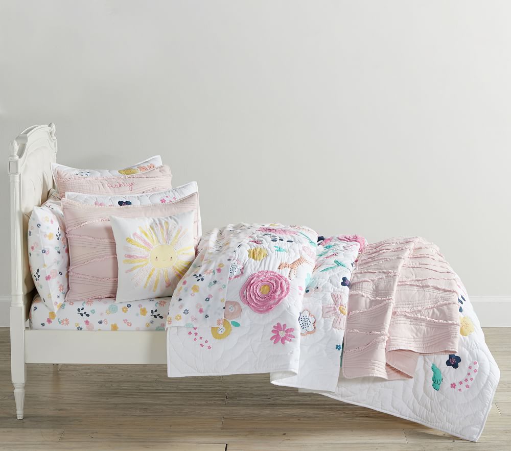 Sasha's Garden Quilt Bedding Set